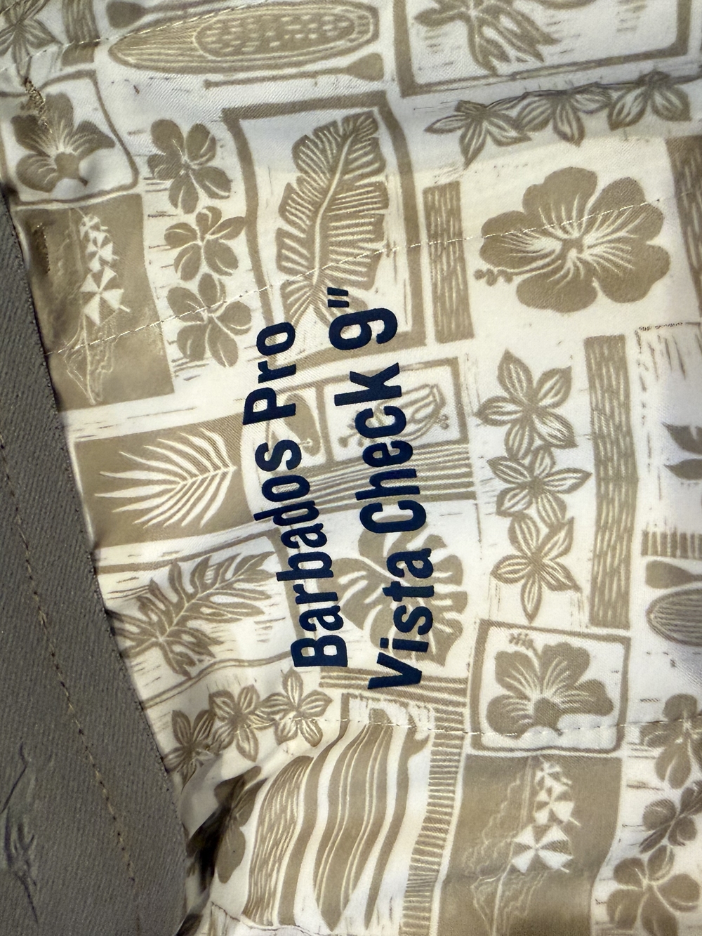 Tommy Bahama Mens 40x9 Khaki Golf Shorts Stretch Performance Flat Front - Picture 4 of 5